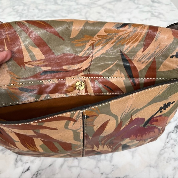 Patricia Nash Rosolini Leather Saddle Bag Floral Leaf Print - Picture 8 of 12
